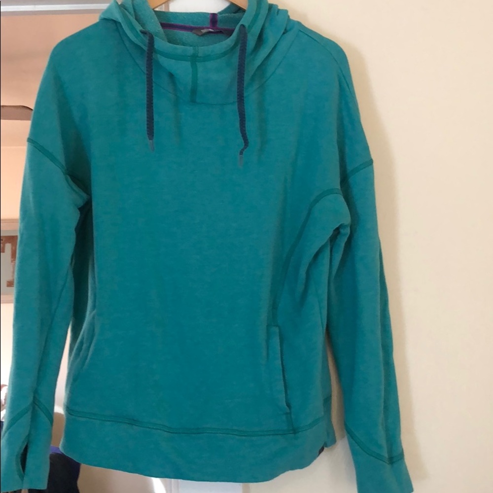North face sweatshirt